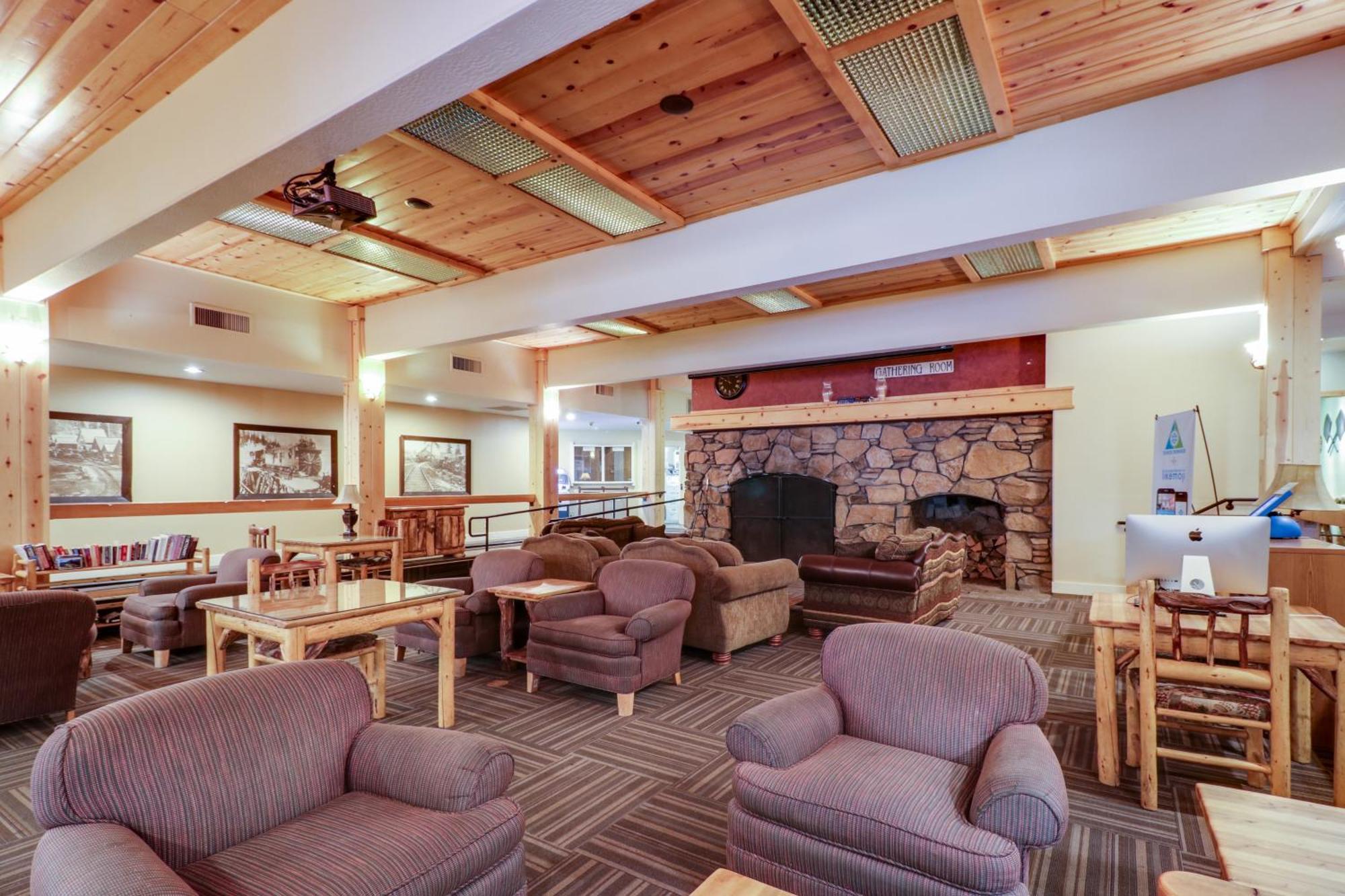 Snowpeak In Tahoe Donner * Truckee